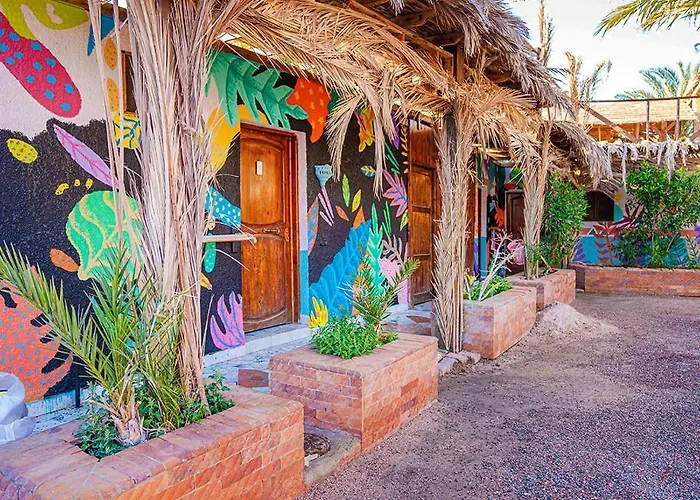 Bishbishi Camp Hostel Dahab
