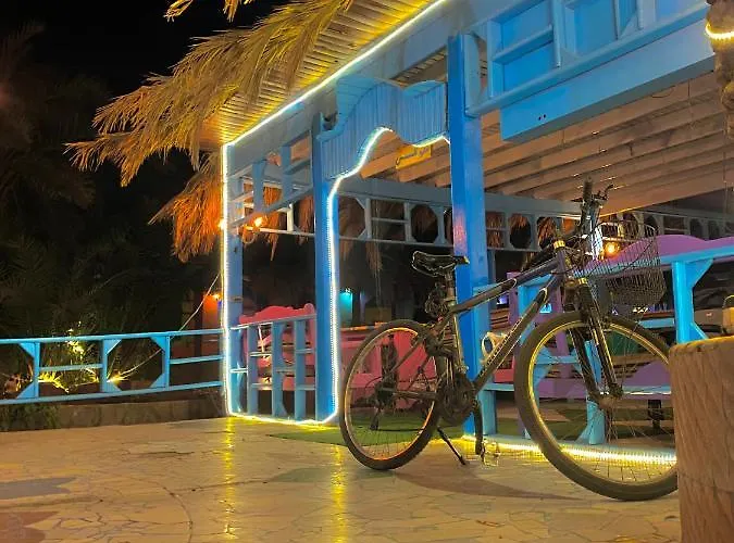 Bishbishi Camp Hostel *