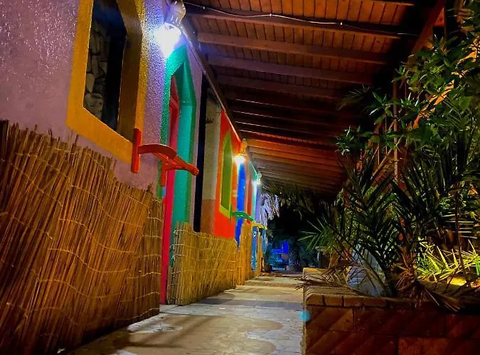 Bishbishi Camp Hostel Dahab